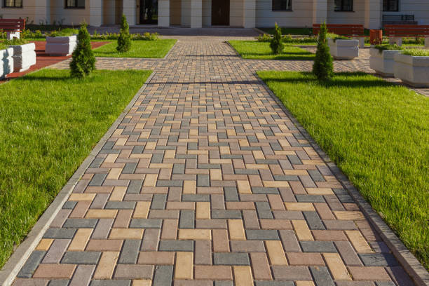 Best Local Driveway Pavers  in Holts Summit, MO